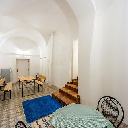 Bezauberndes Gaestehaus In Šatov Esterno foto
