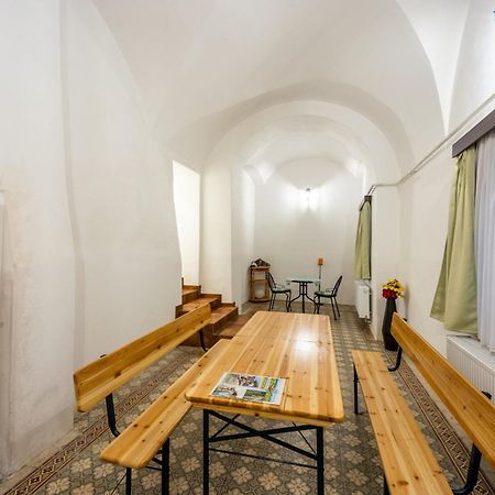 Bezauberndes Gaestehaus In Šatov Esterno foto