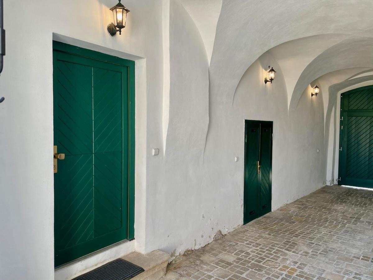 Bezauberndes Gaestehaus In Šatov Esterno foto