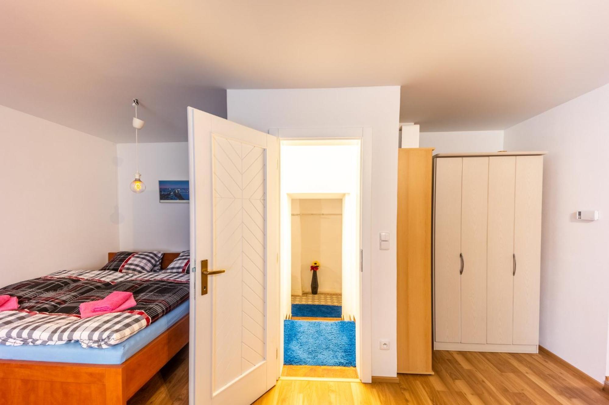 Bezauberndes Gaestehaus In Šatov Esterno foto